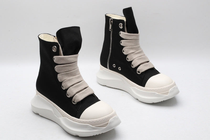 RO Sneakers