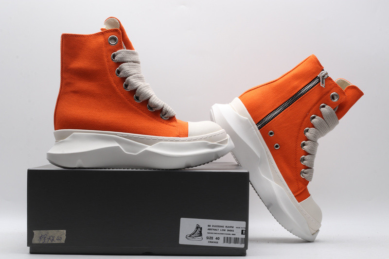 RO Sneakers