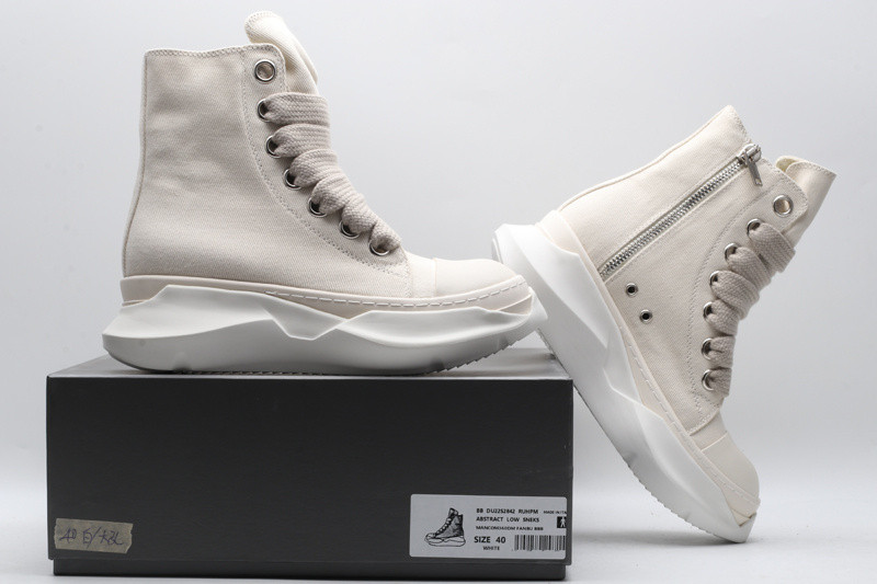 RO Sneakers