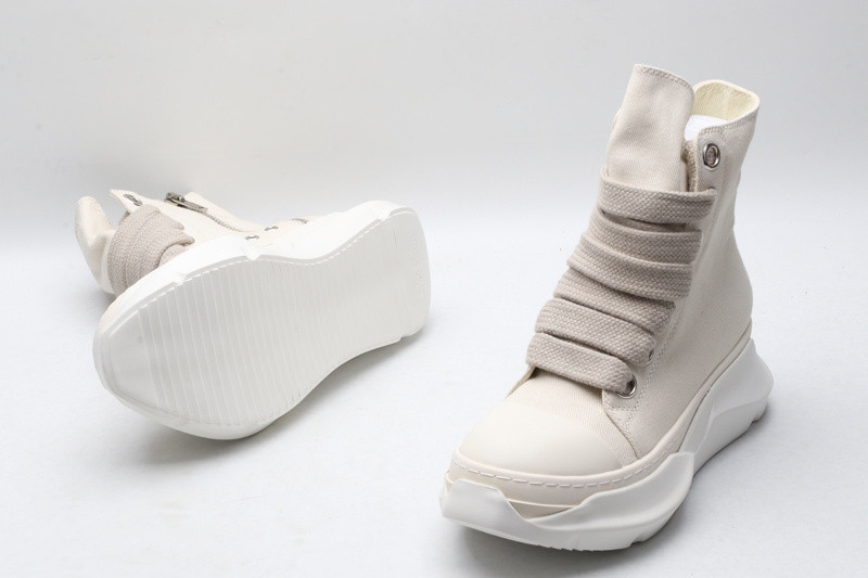 RO Sneakers