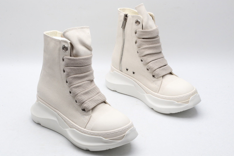 RO Sneakers