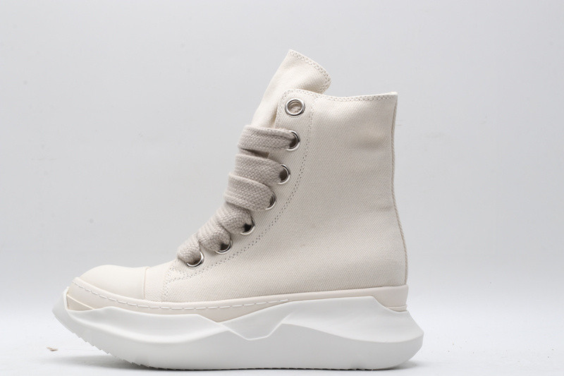 RO Sneakers