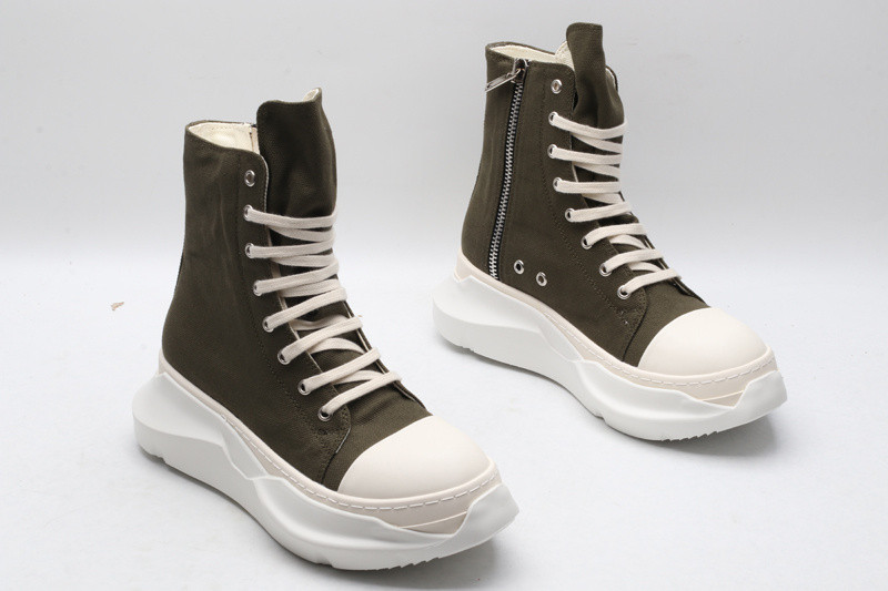 RO Sneakers