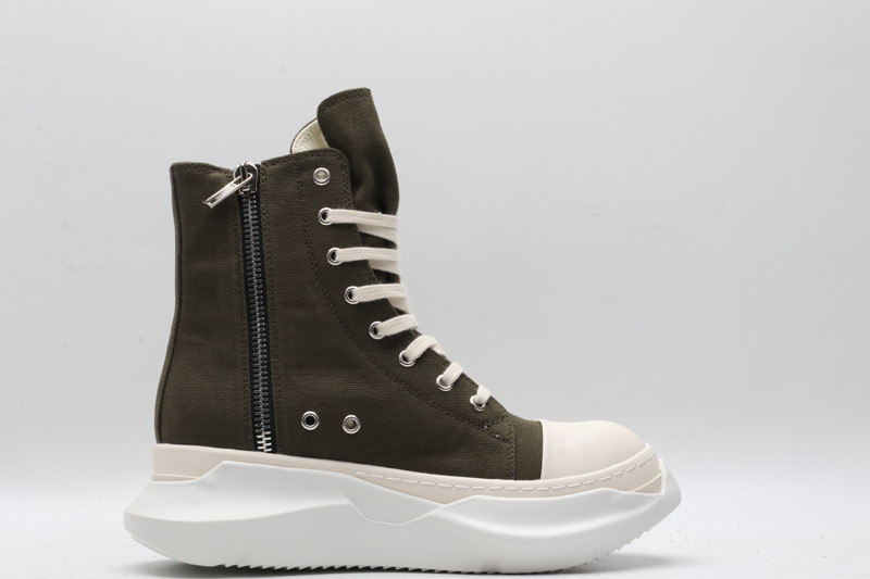 RO Sneakers