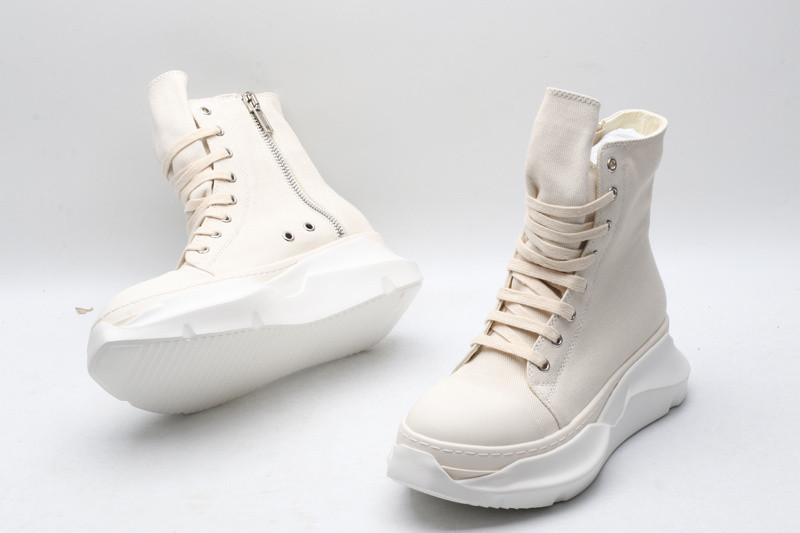 RO Sneakers