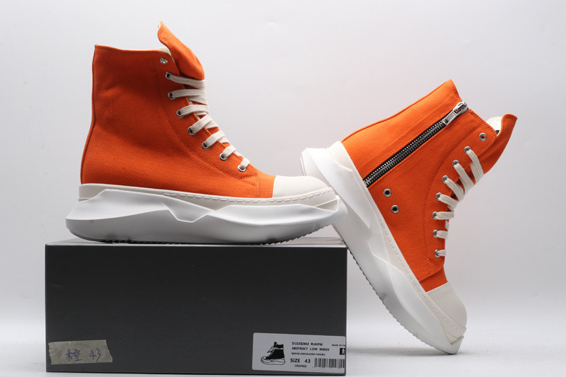 RO Sneakers