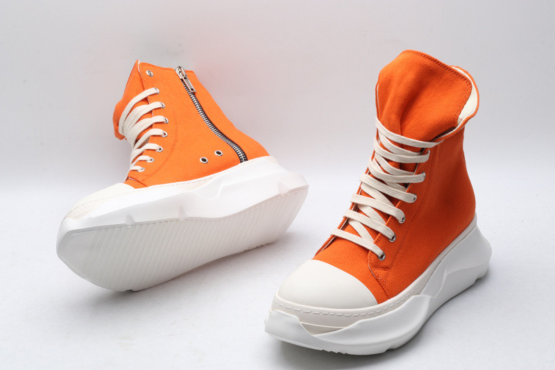 RO Sneakers