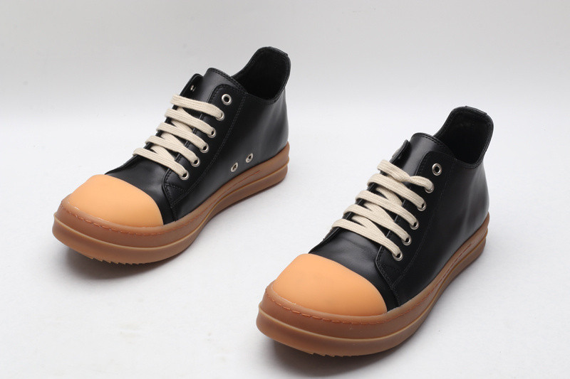 RO Sneakers