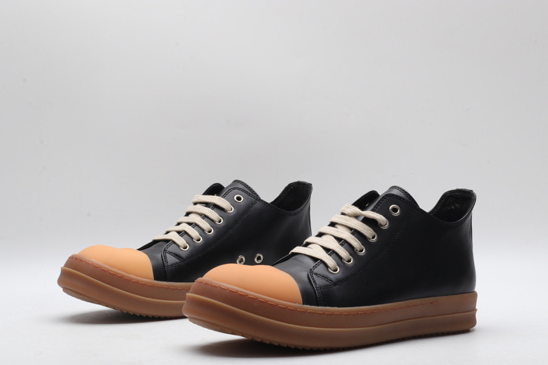 RO Sneakers