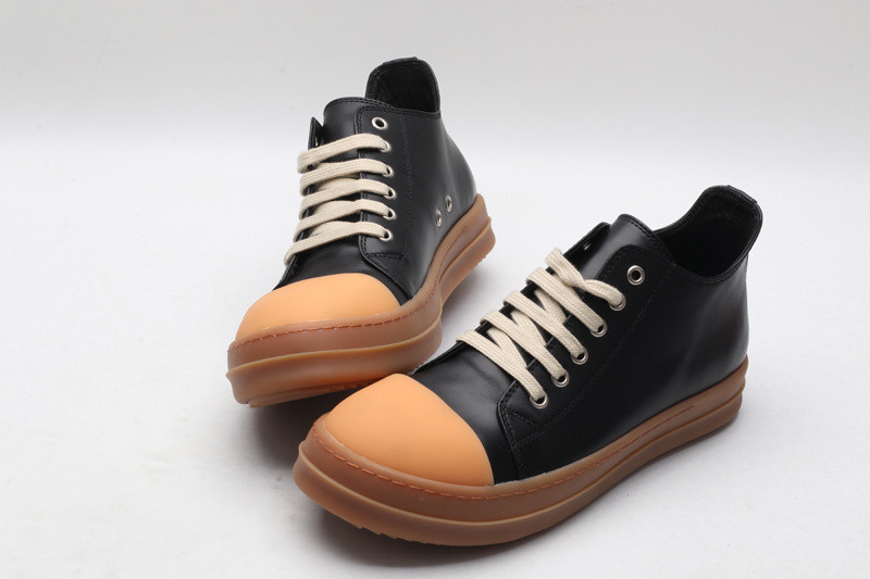 RO Sneakers