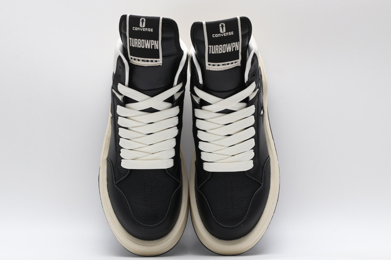 RO Sneakers