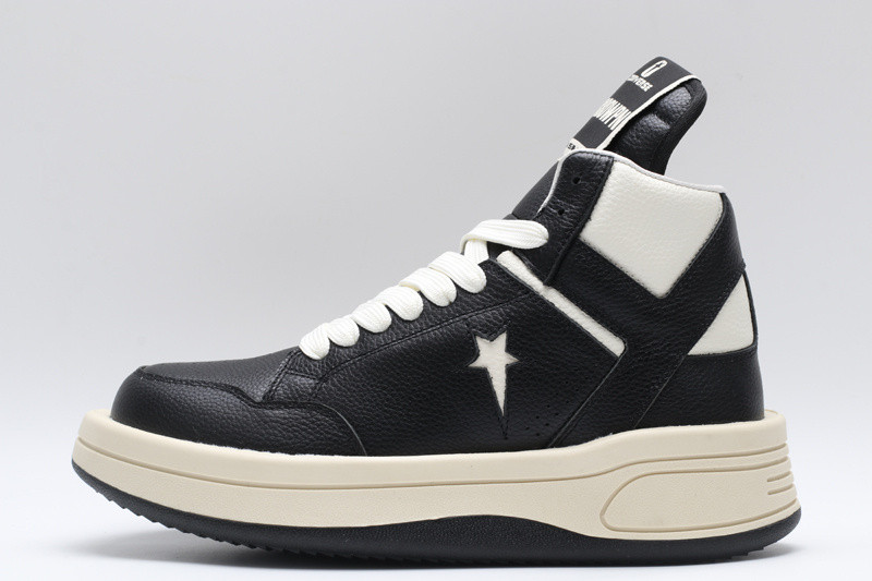 RO Sneakers
