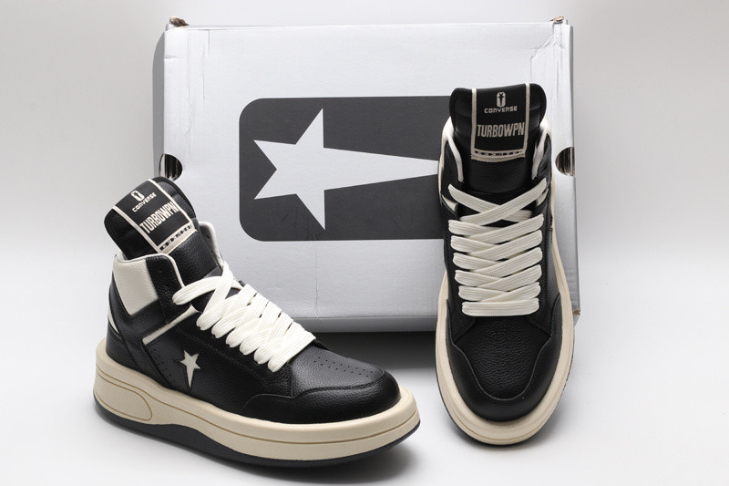 RO Sneakers