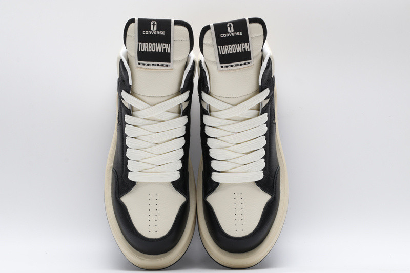 RO Sneakers