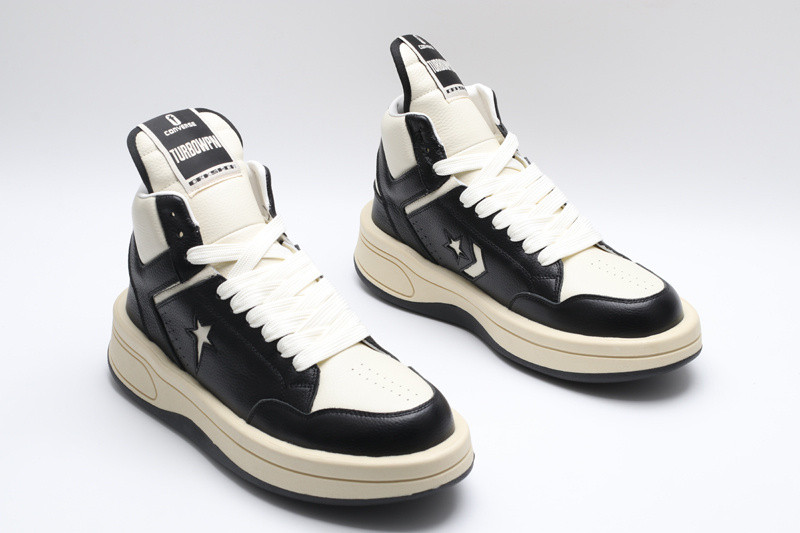 RO Sneakers