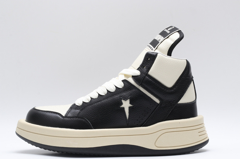 RO Sneakers