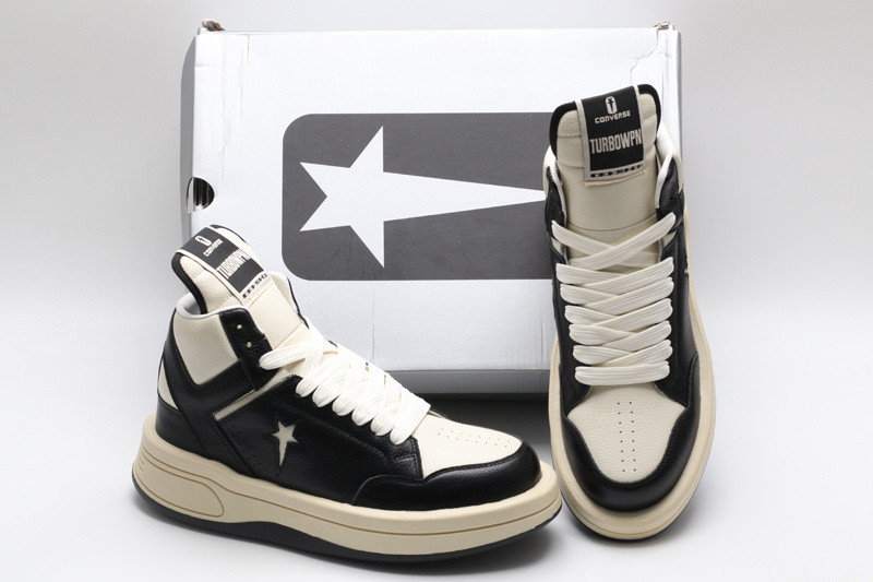 RO Sneakers