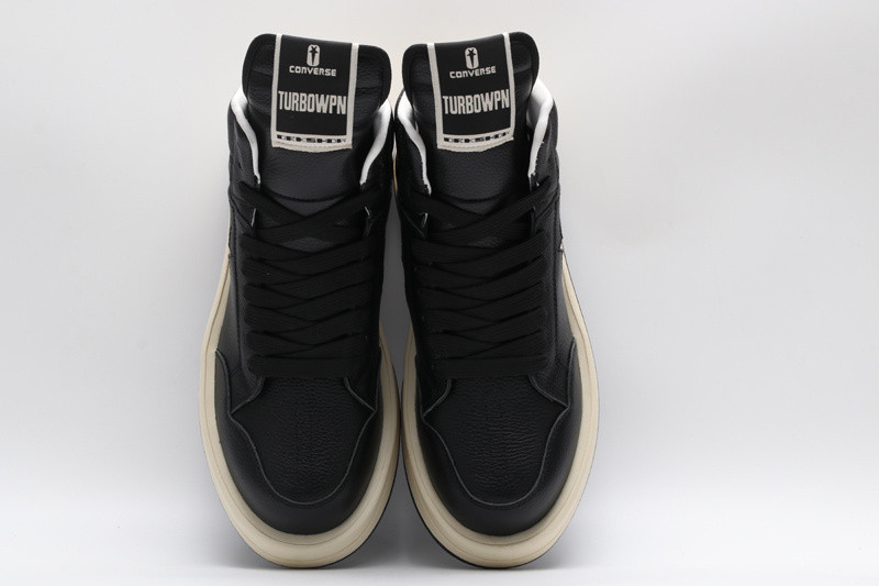 RO Sneakers