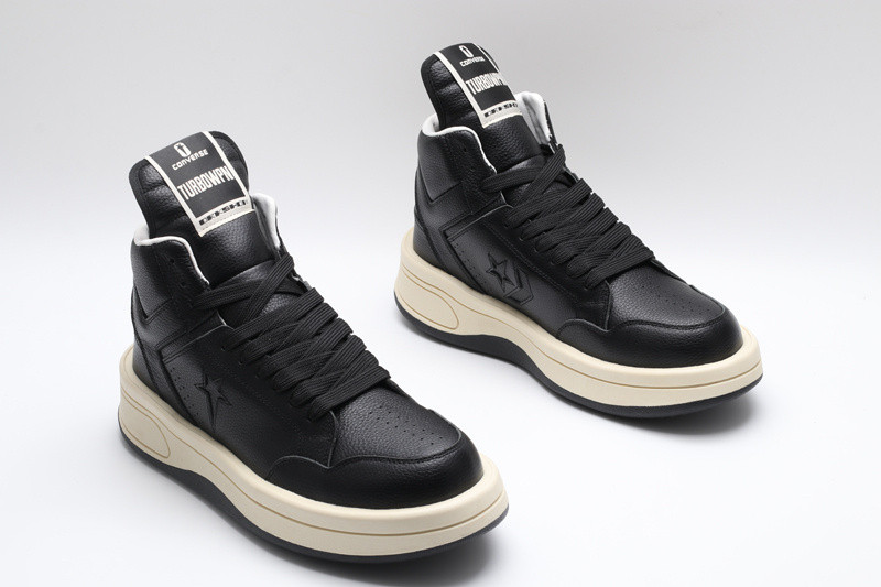 RO Sneakers
