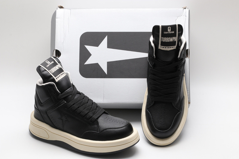 RO Sneakers