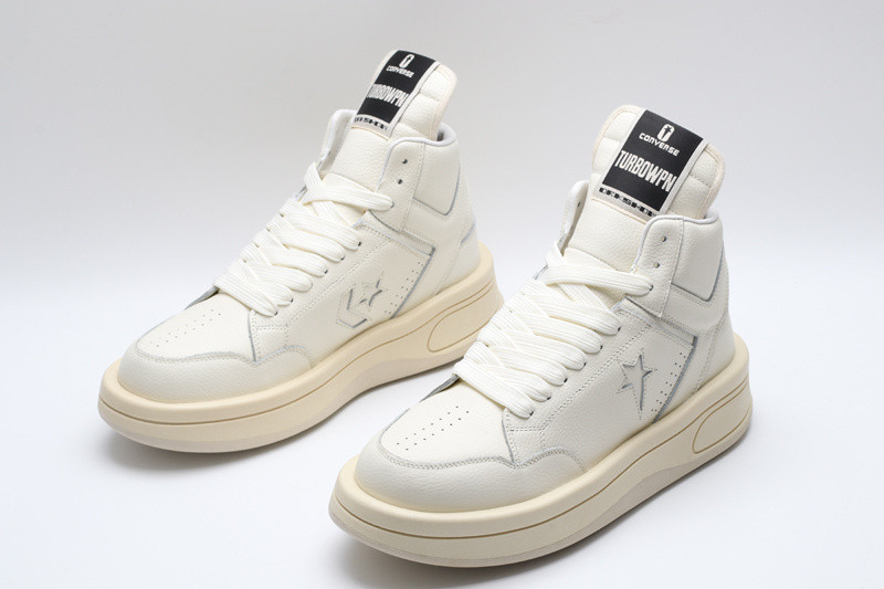 RO Sneakers