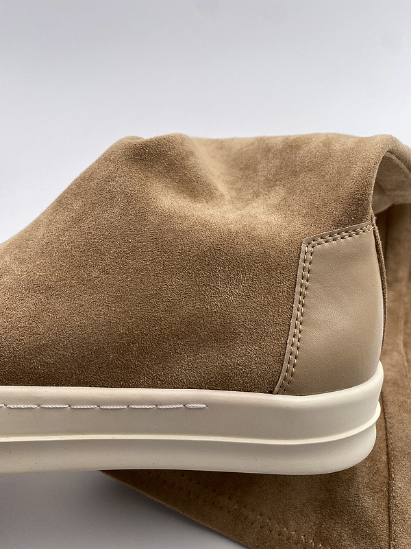 RO Sneakers