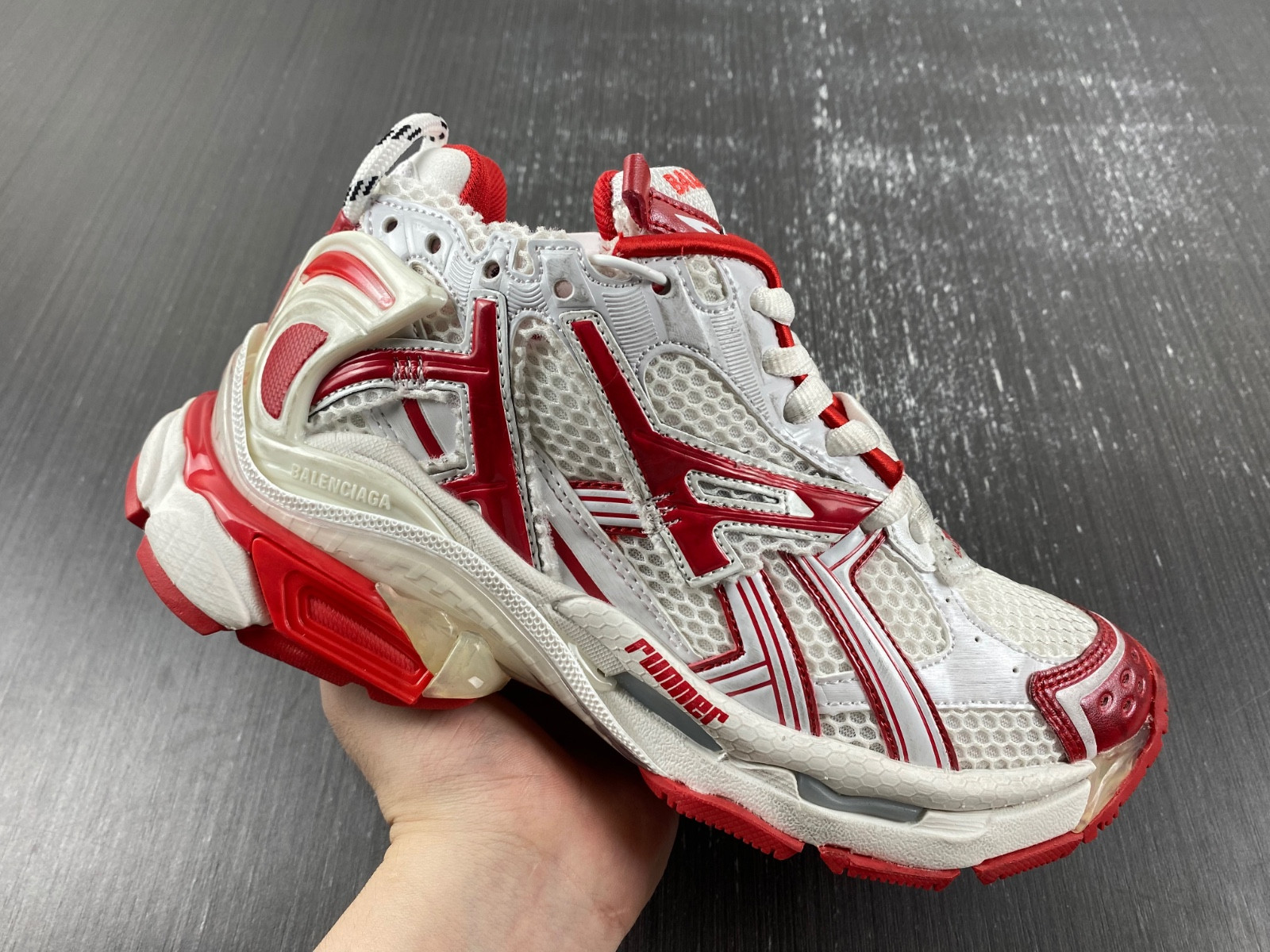 Ba*len*cia*ga runner 677402-w3rb2-9060