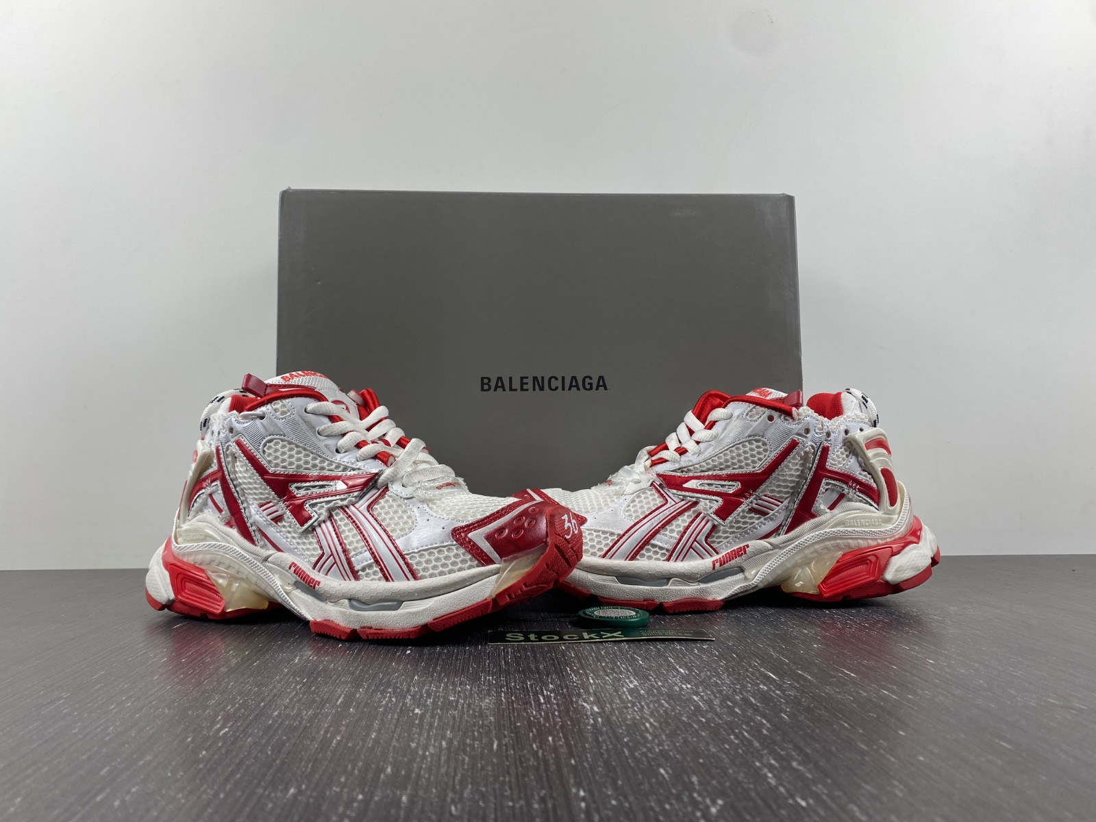 Ba*len*cia*ga runner 677402-w3rb2-9060