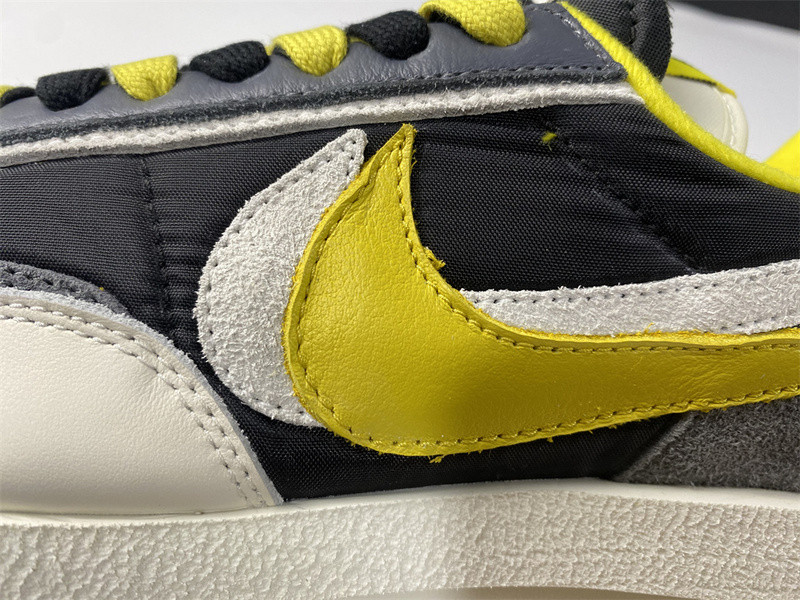 Undercover x Sacai x Nike LDWaffle DJ4877-001