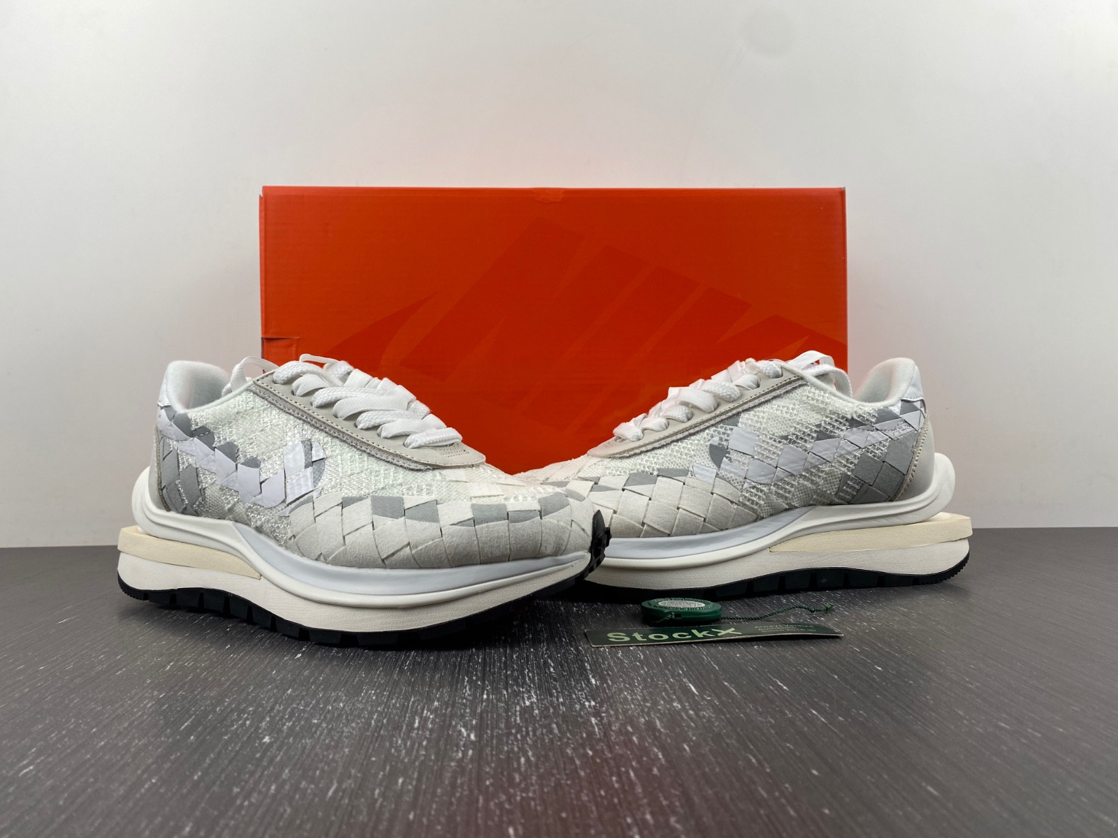 sacai x Nike Waffle Woven Green Gusto DR5209-100