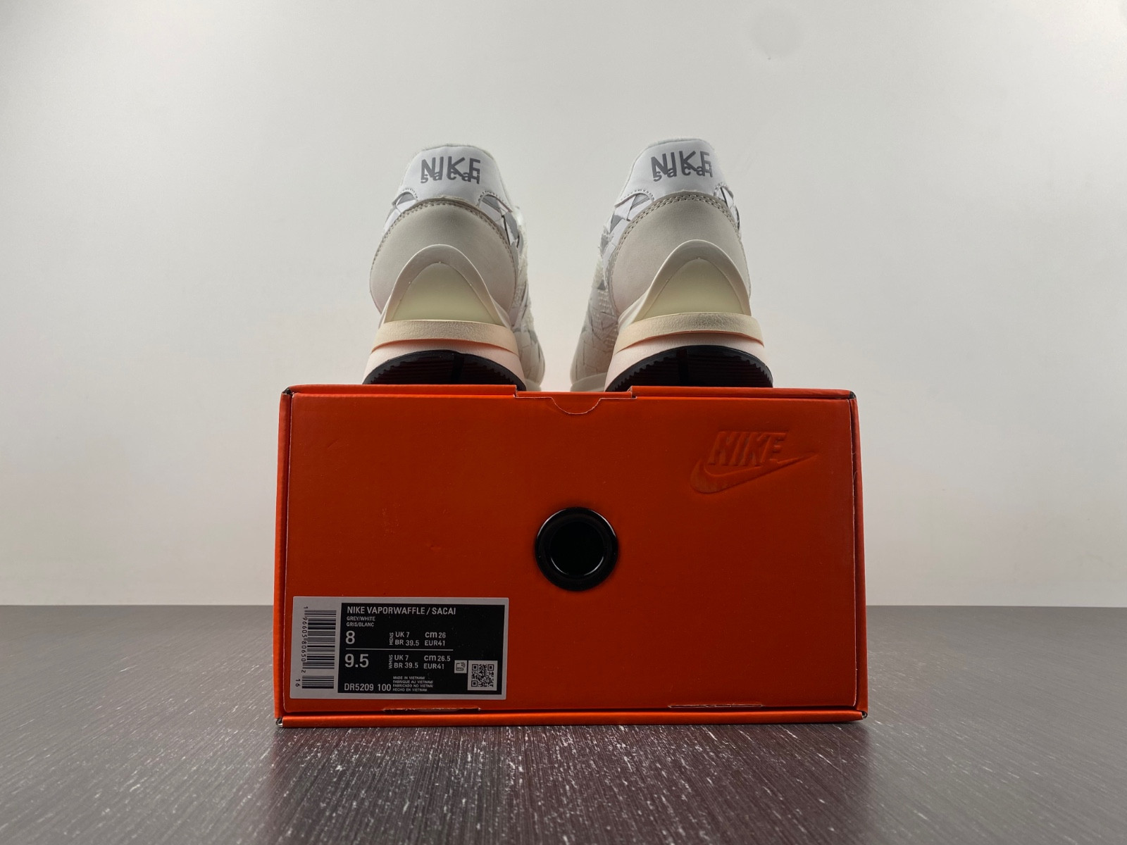sacai x Nike Waffle Woven Green Gusto DR5209-100