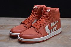 2018 Air Jordan 1 Retro High OG  Vintage Coral/Sail 555088 800