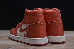 2018 Air Jordan 1 Retro High OG  Vintage Coral/Sail 555088 800