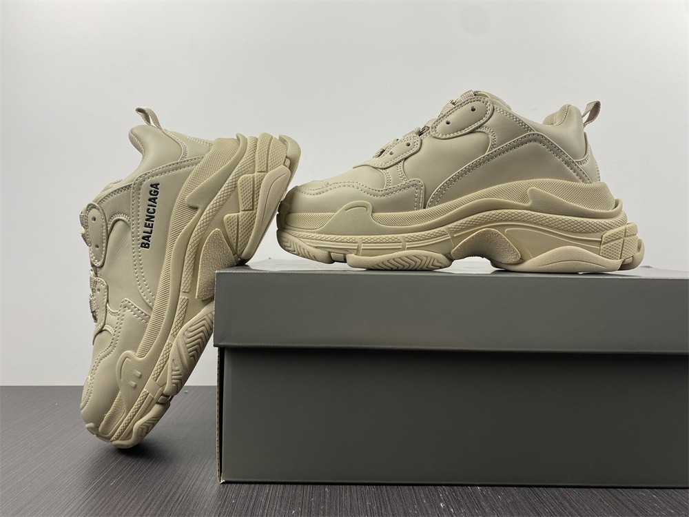 Ba*len*cia*ga triple s 536737 w2fw1 4561