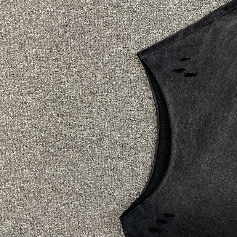 Sant Vest T Shirt