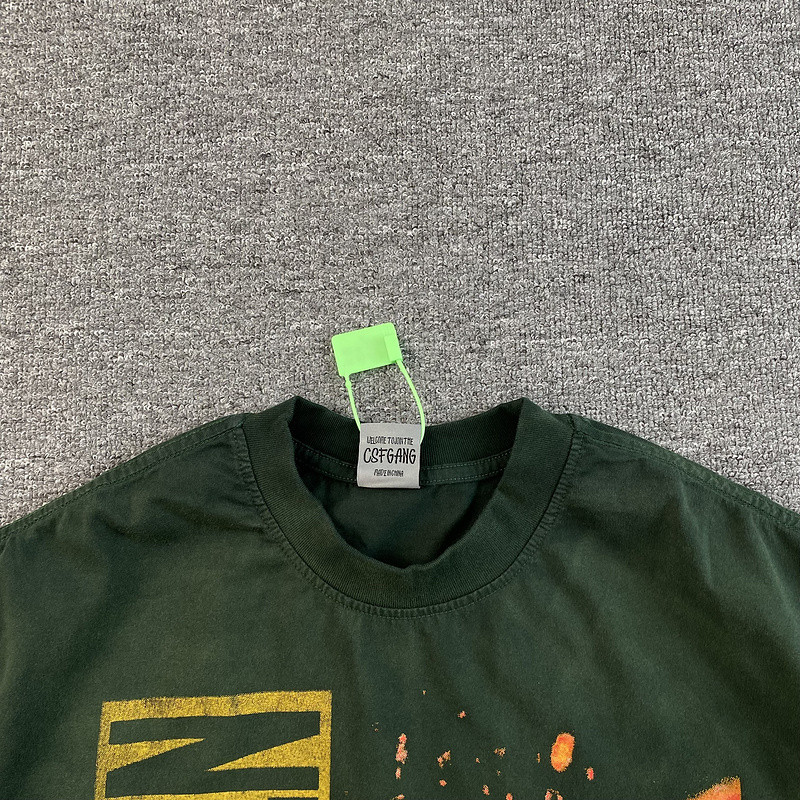 Sant Vest T Shirt