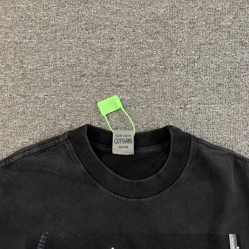 Sant Vest T Shirt