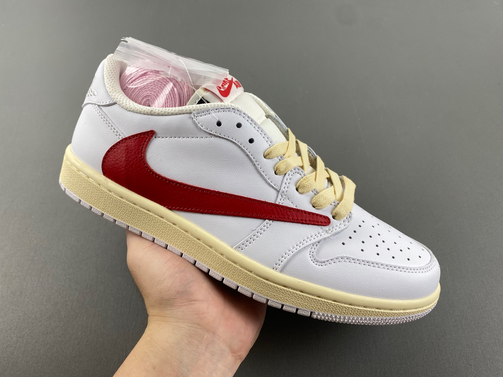 Travis Scott x Air Jordan 1 Low OG CQ4277-113