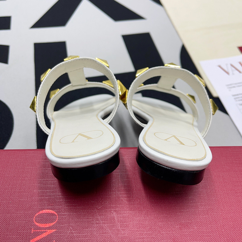 Valenti** sandals