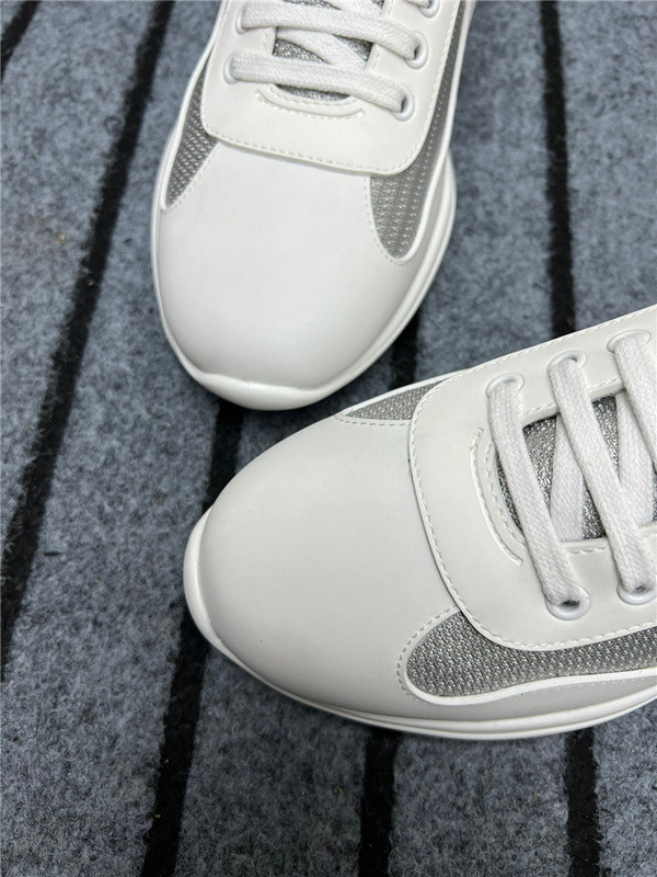 PA Low Sneakers