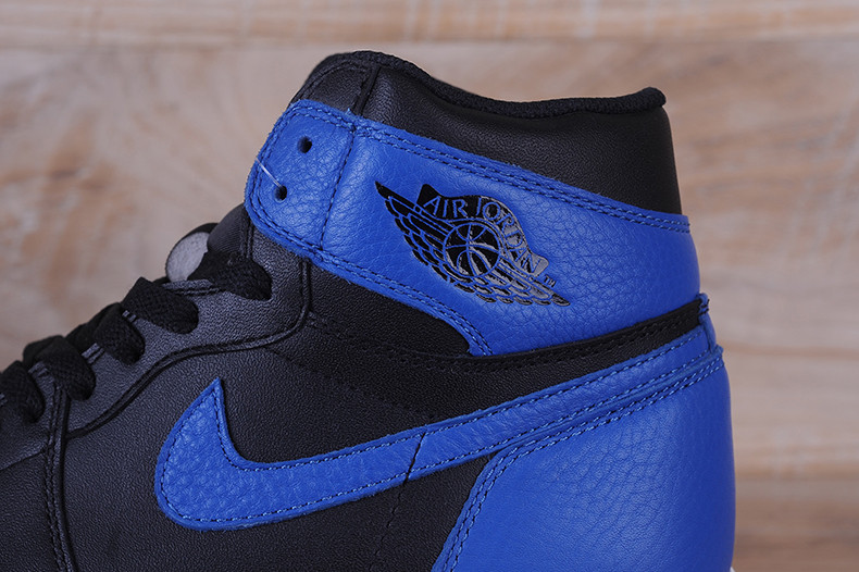 Air Jordan 1 Retro High OG 2017 Royal Blue 555088-007