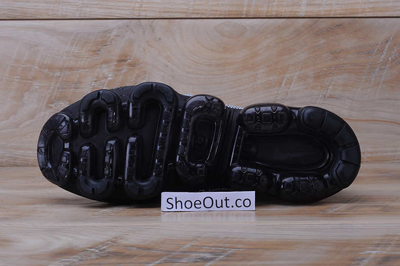 OF x Nike Air VaporMax Black White AA3831-001