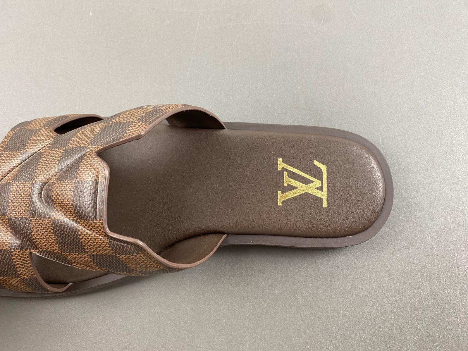 L*V Slides