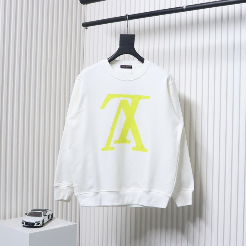 L*V HOODIE