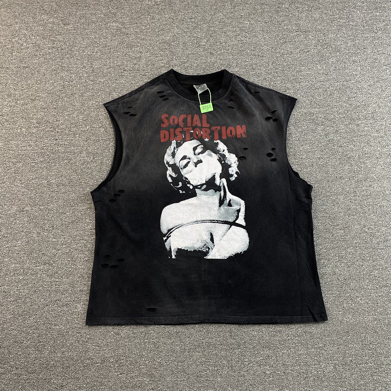 Sant Vest T Shirt